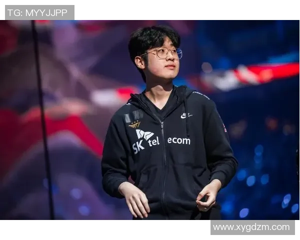 Zeus上单强势登场带领团队全面压制对手展现统治级操作