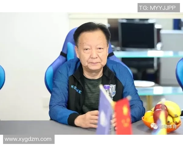 篮球运动员的成长历程与职业生涯探索:从青训到职业赛场的全方位分析